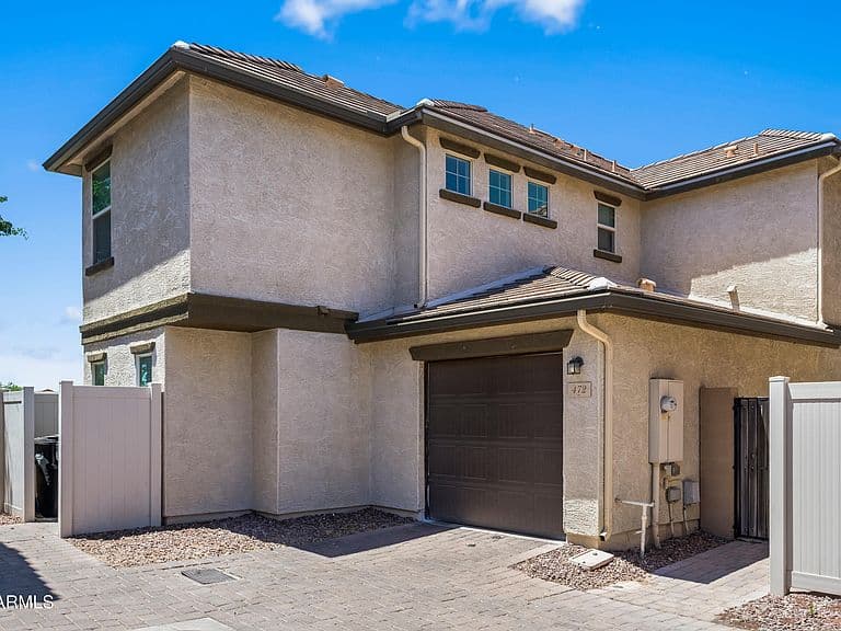 472 N RANGER Trail photo 4