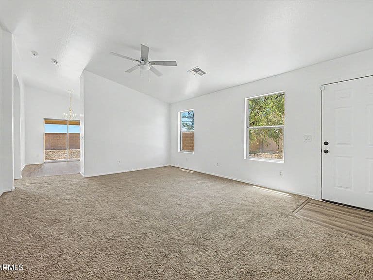24151 N HIGH DUNES Drive photo 5