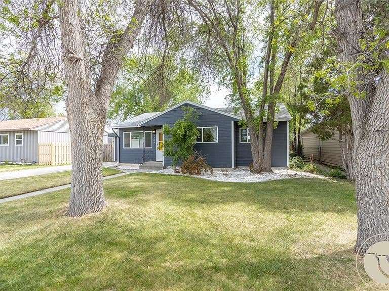 1308 Eldorado Dr photo 2