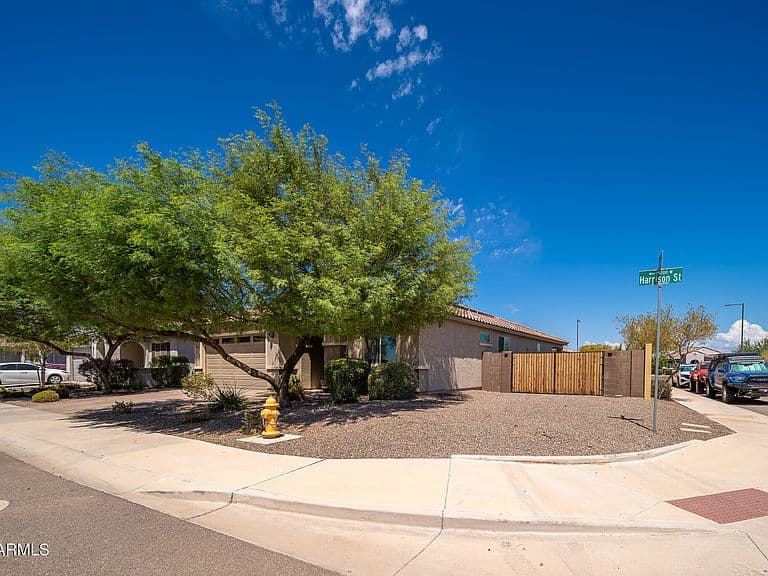 19204 W Harrison Street photo 5