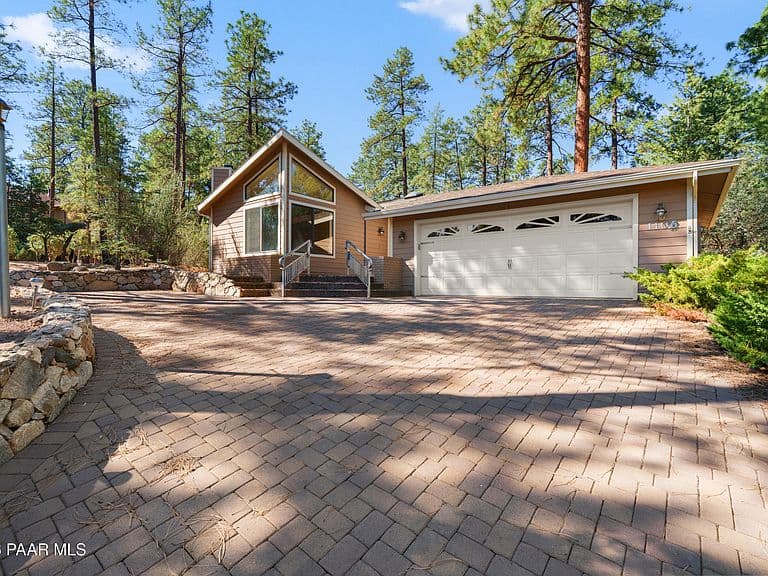 1106 Pine Country Ct photo 2