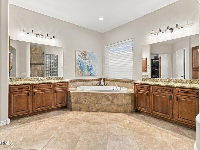 30680 N 126TH Drive photo 5