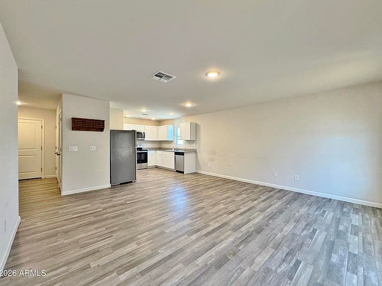9236 W MADERO Drive photo 4