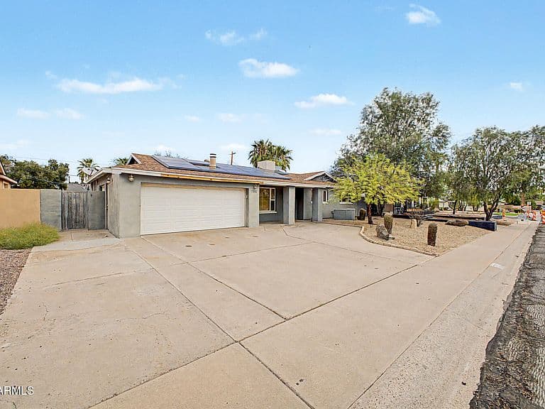 7332 E DIAMOND Street photo 3