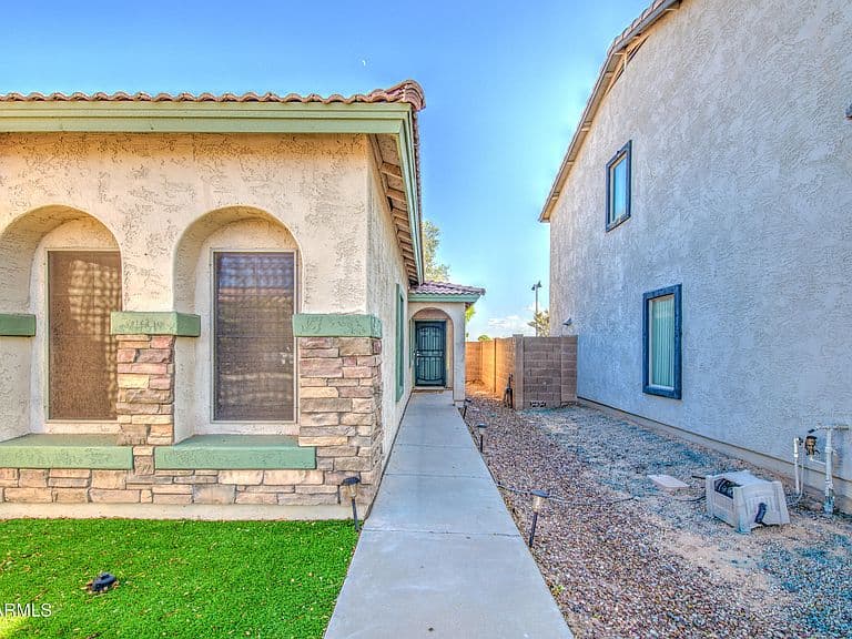 45047 W BAHIA Drive photo 4