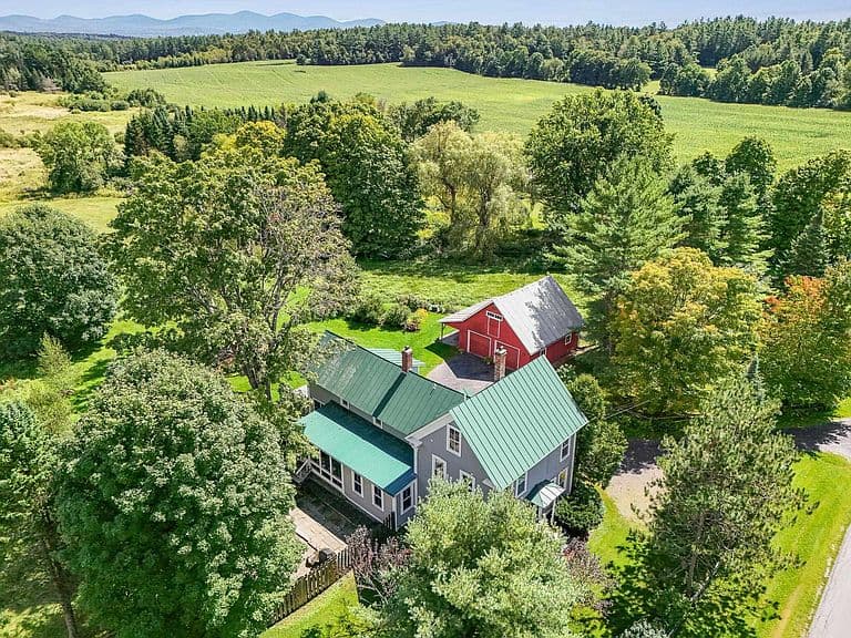 4288 County Road photo 2
