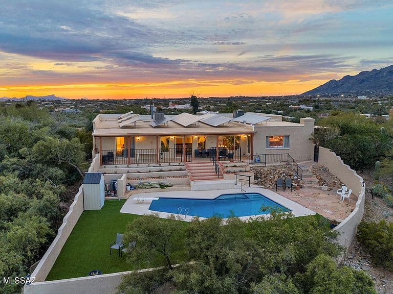 4975 N Camino Esplendora photo 2