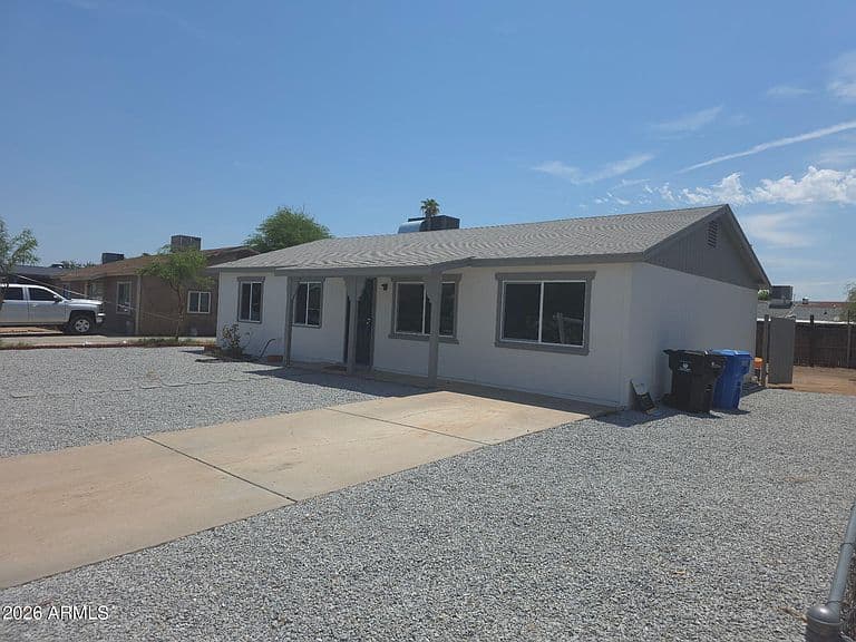 6753 W PALM Lane photo 3