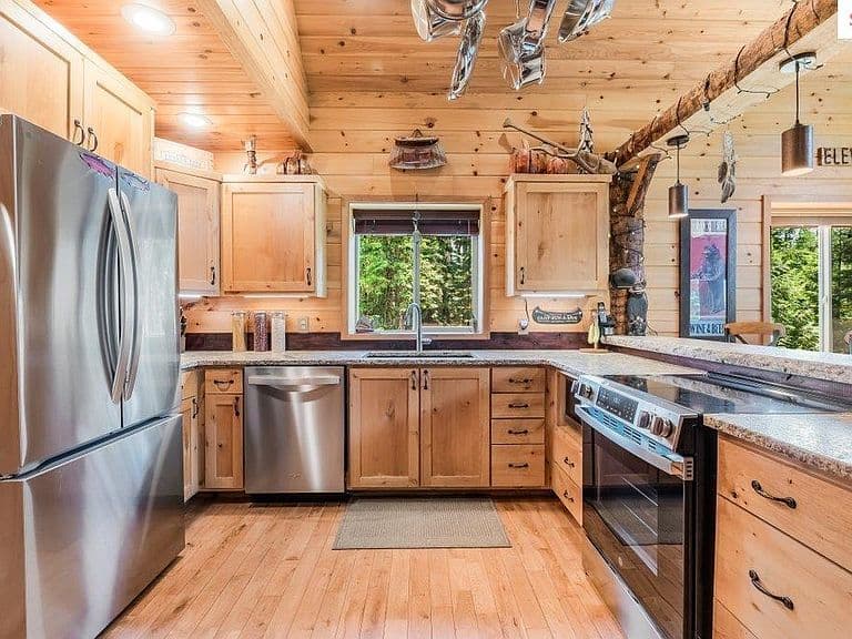 627 Gray Wolf Rd photo 5