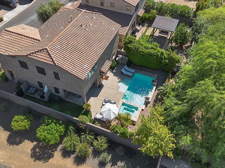 4641 E Daley Lane photo 4