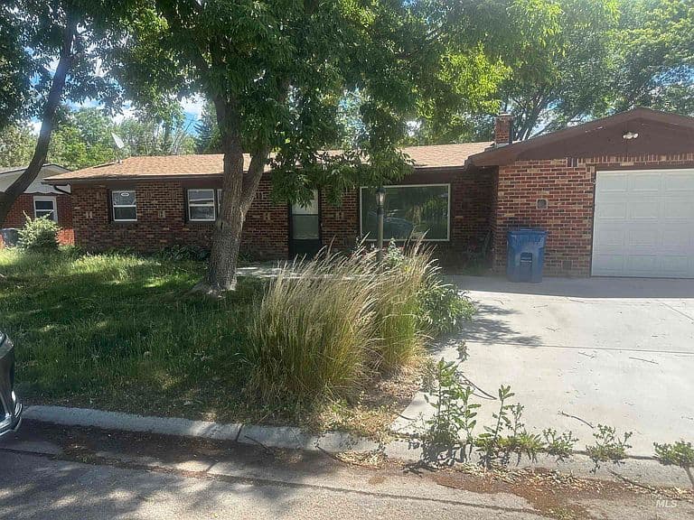 2018 S Jackson St photo 1