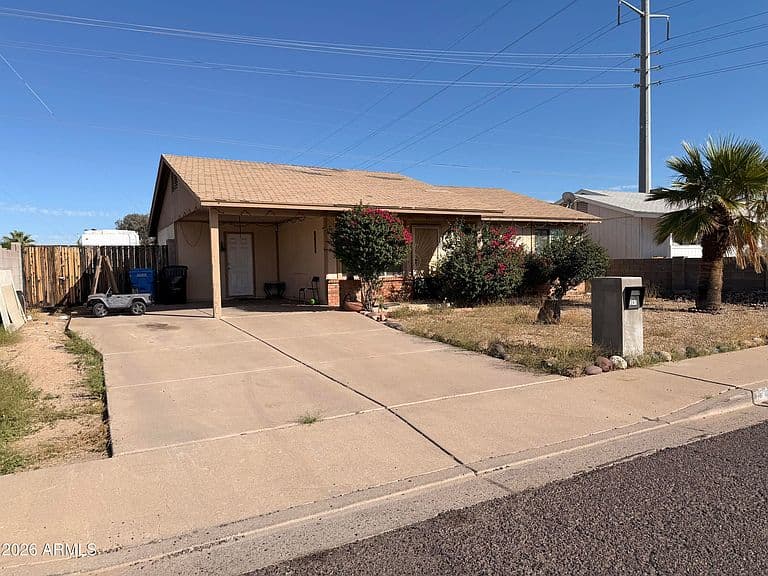7047 S 45TH Way photo 1