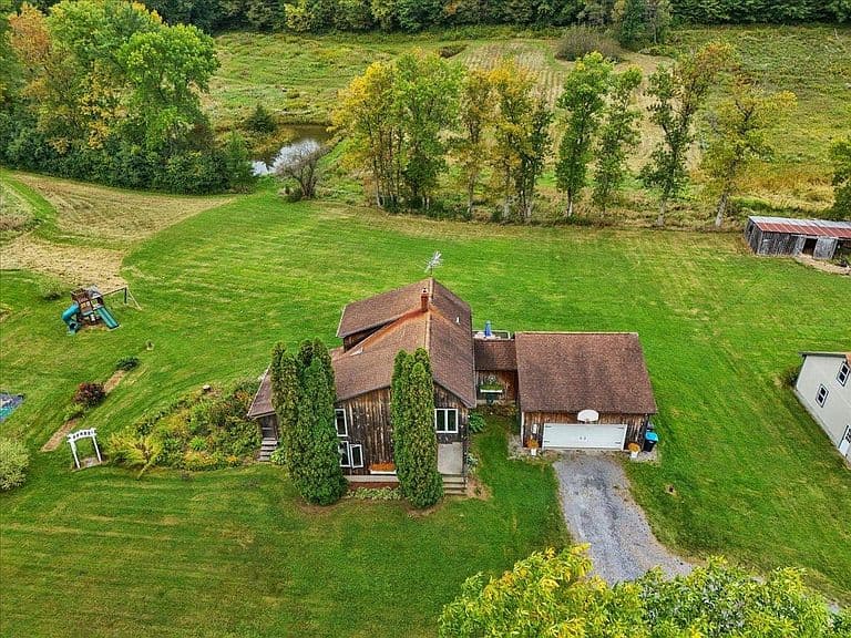 2709 Fuller Mountain Road photo 3
