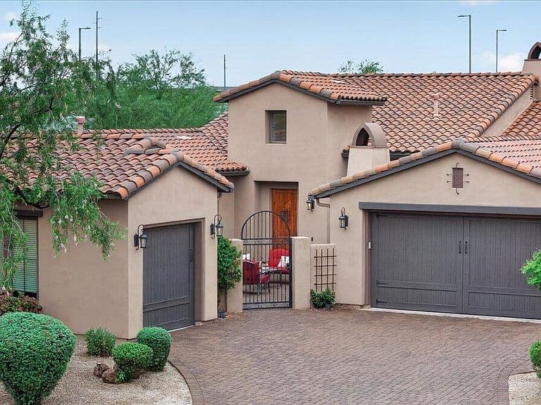 5616 E LIBBY Street photo 2