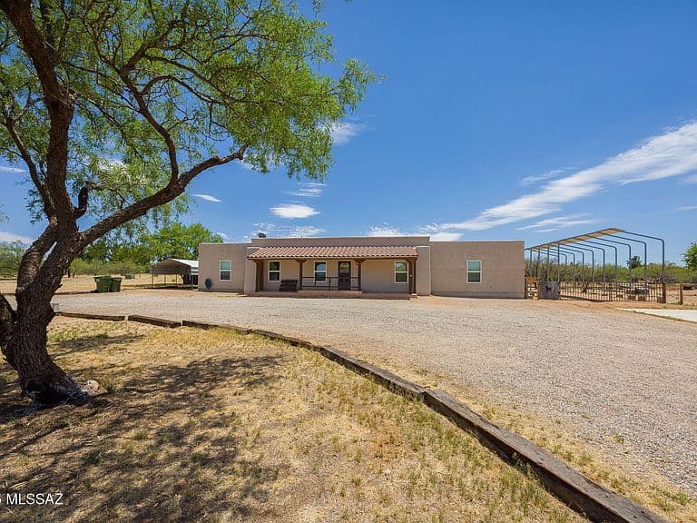 206 N Cherokee Trl photo 2