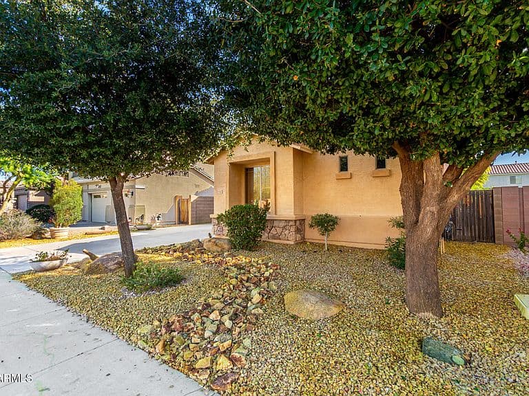 21557 N Anne Ln photo 5