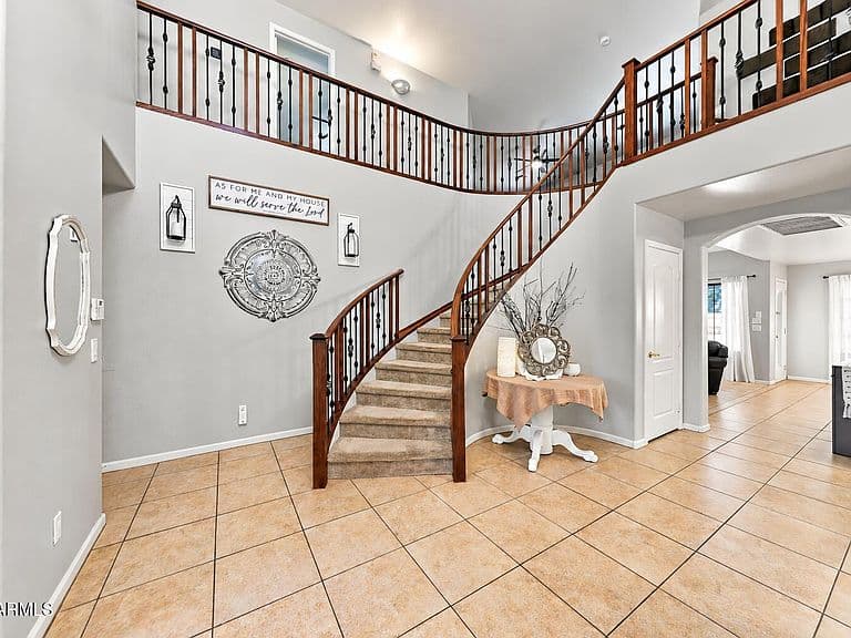 8412 S 45TH Glen photo 5