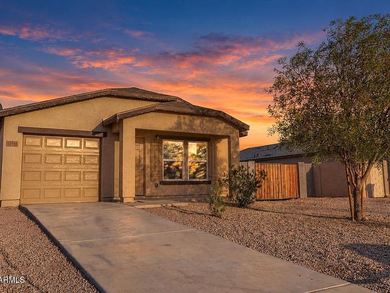 15545 S CHERRY HILLS Drive photo 1