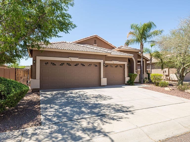 3525 W Quail Track Drive photo 3