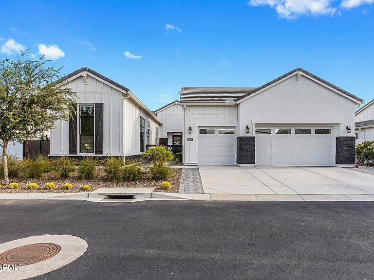 20657 E MARSH Road photo 1