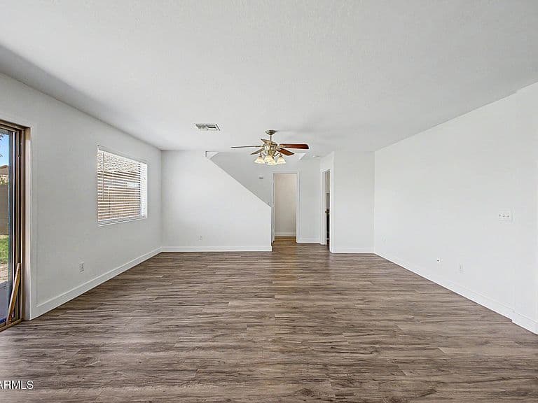 43782 W SAGEBRUSH Trail photo 3