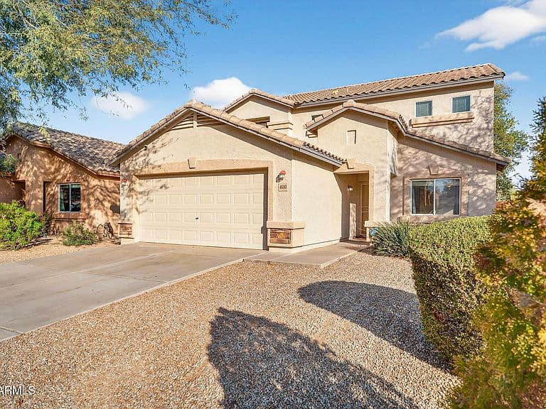 4610 E Superior Rd photo 2