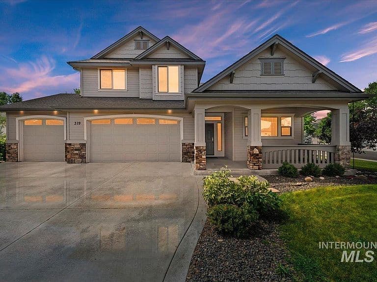 319 S Burgundy Bay Way photo 1
