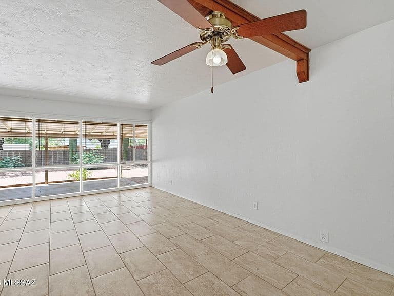 4466 E La Jolla Cir photo 5