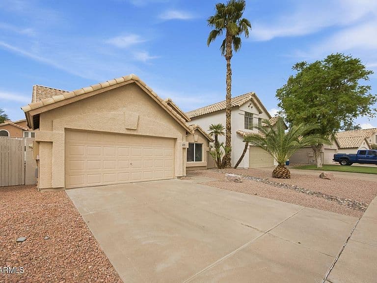 3170 W BAYLOR Lane photo 2