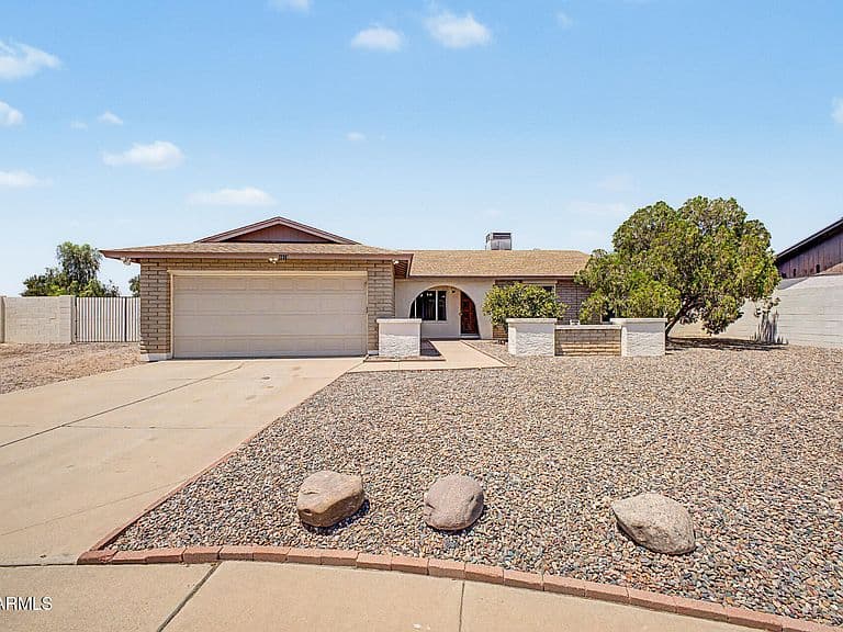 1618 E IMPALA Avenue photo 1