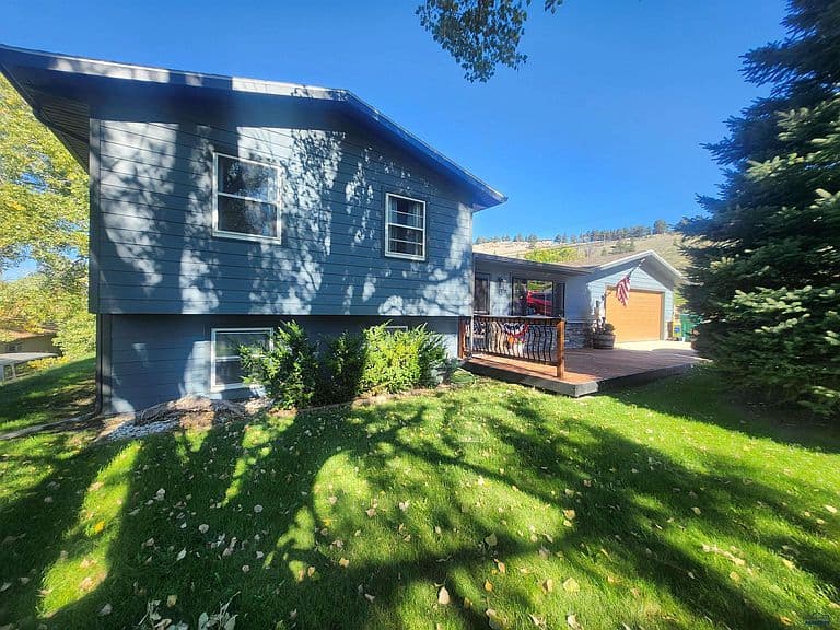7300 Kay Dr photo 2