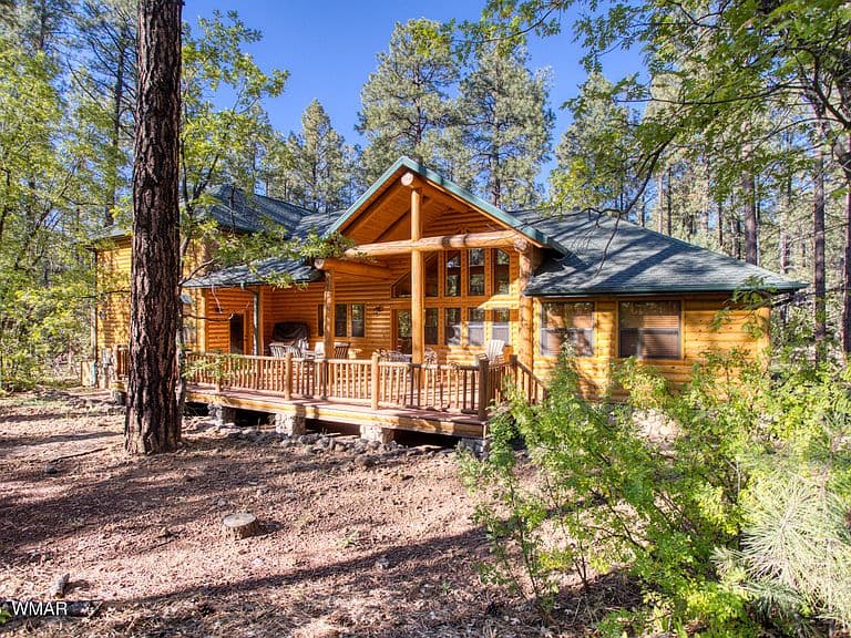 2317 Jackrabbit Dr photo 2