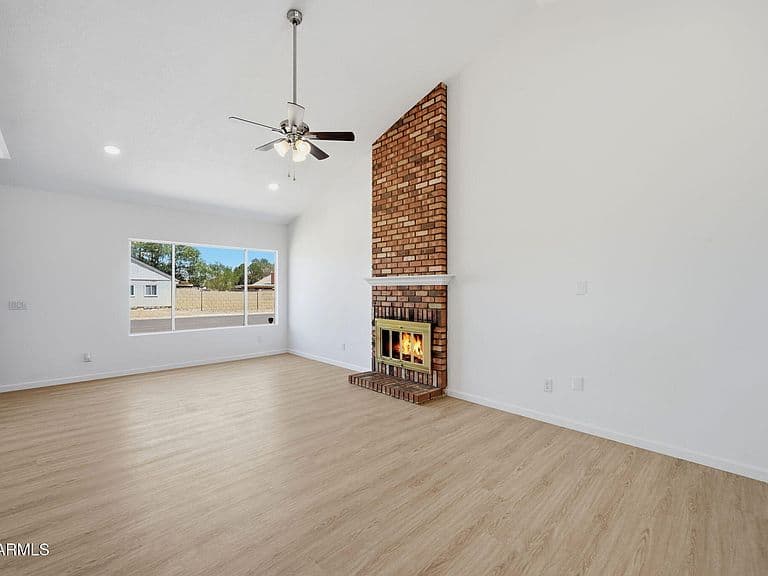 10097 W MARIPOSA Street photo 5
