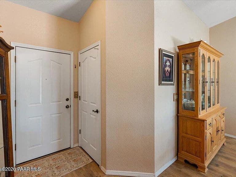 2075 W Big Chino Rd photo 5