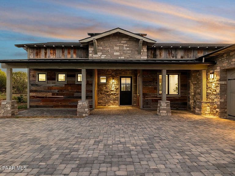 15610 N Silent Moon Ln photo 2