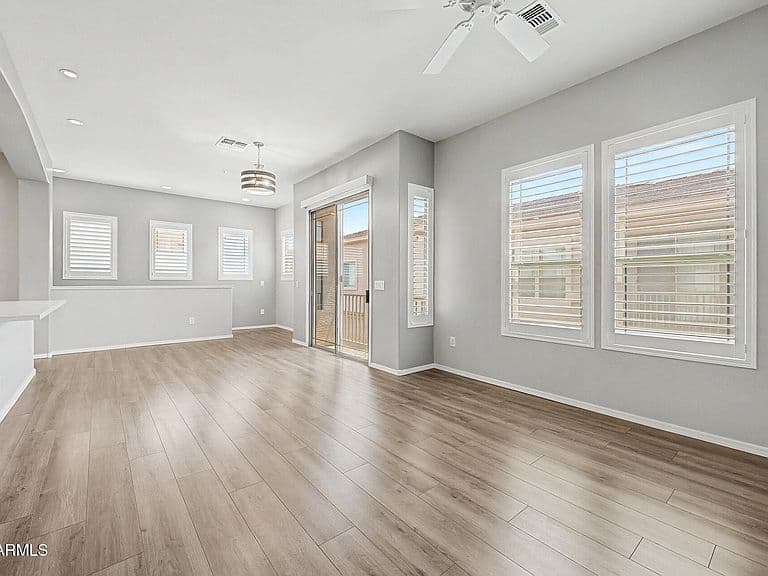 42424 N GAVILAN PEAK Parkway #55206 photo 4