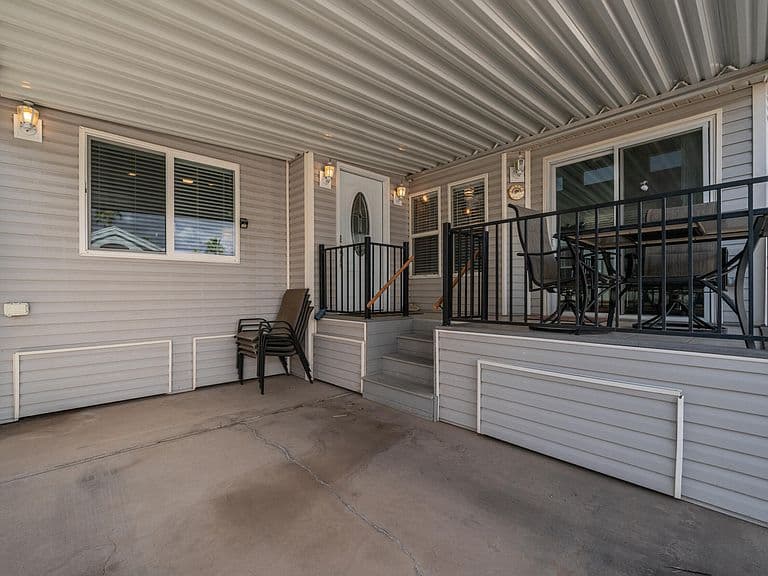 859 Aquamarine Dr photo 5