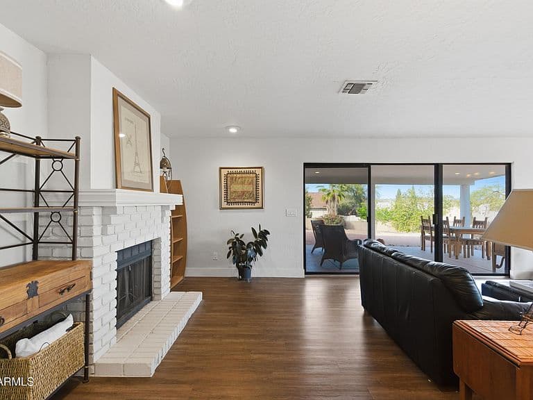 17034 E El Pueblo Blvd photo 4