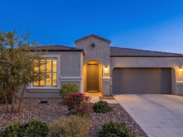 8296 W EBBETS Court photo 1