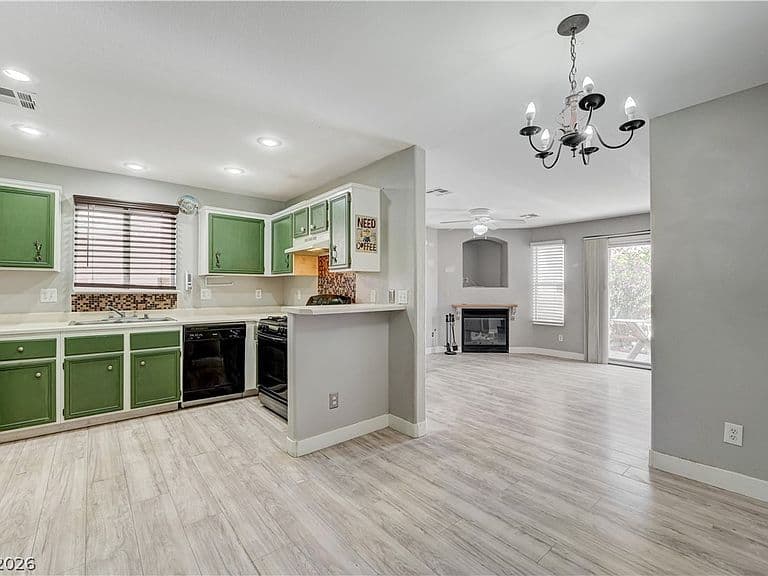 4096 Rocky Beach Dr photo 3