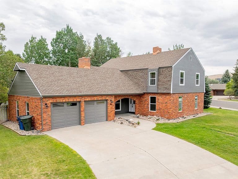 50 Dale Dr photo 1