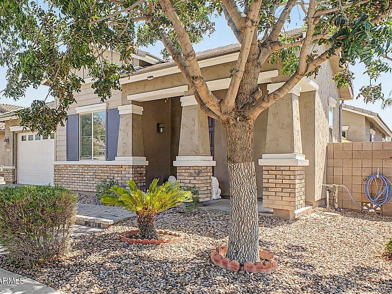 20289 E RAVEN Drive photo 5