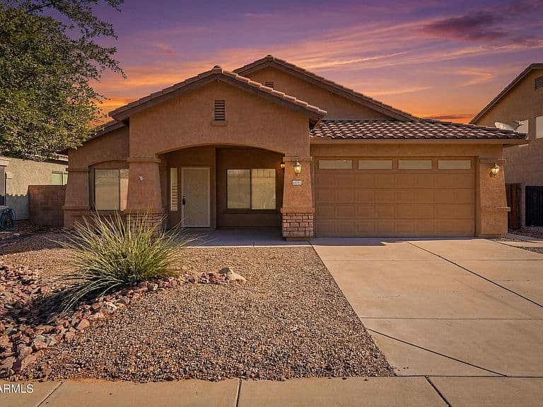 44082 W ADOBE Circle photo 2