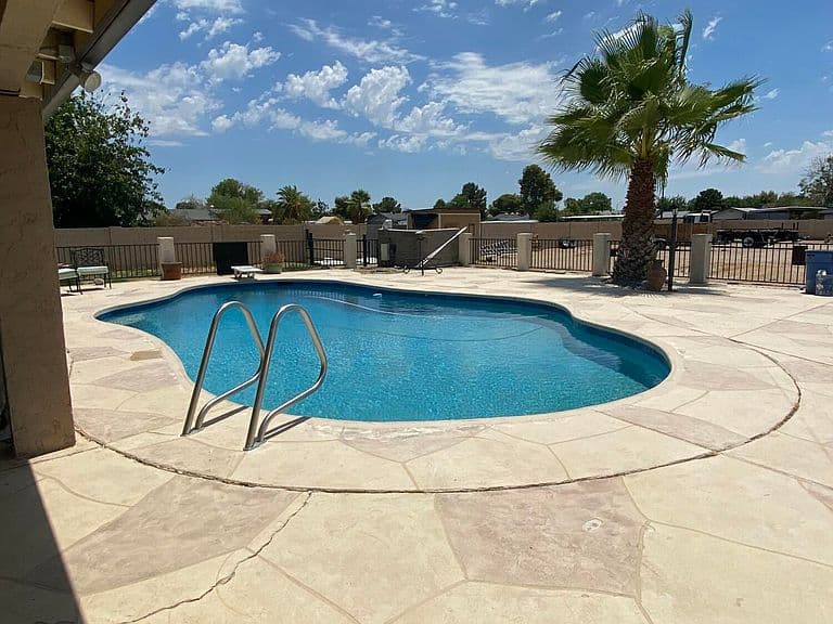 5241 W Tierra Buena Lane photo 2