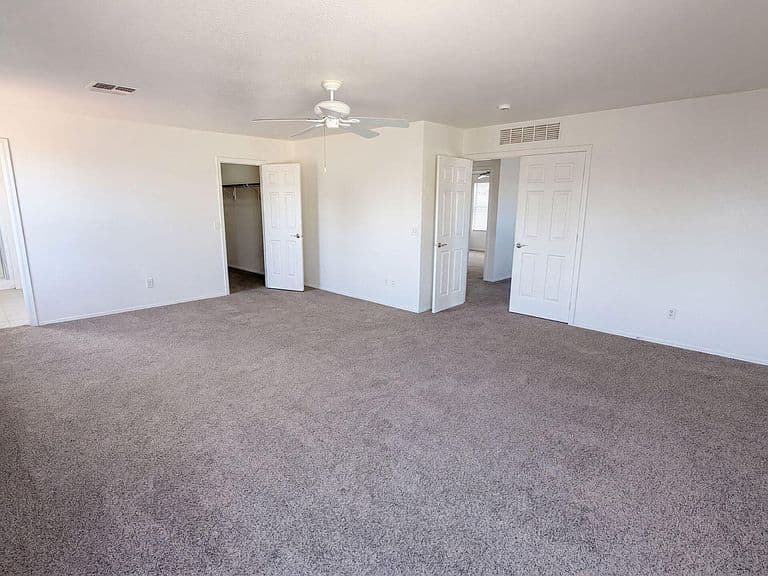 11517 W LARKSPUR Drive photo 4