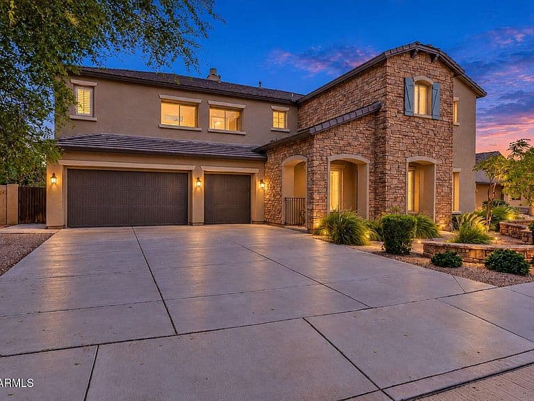 8727 W BUCKHORN Trail photo 4