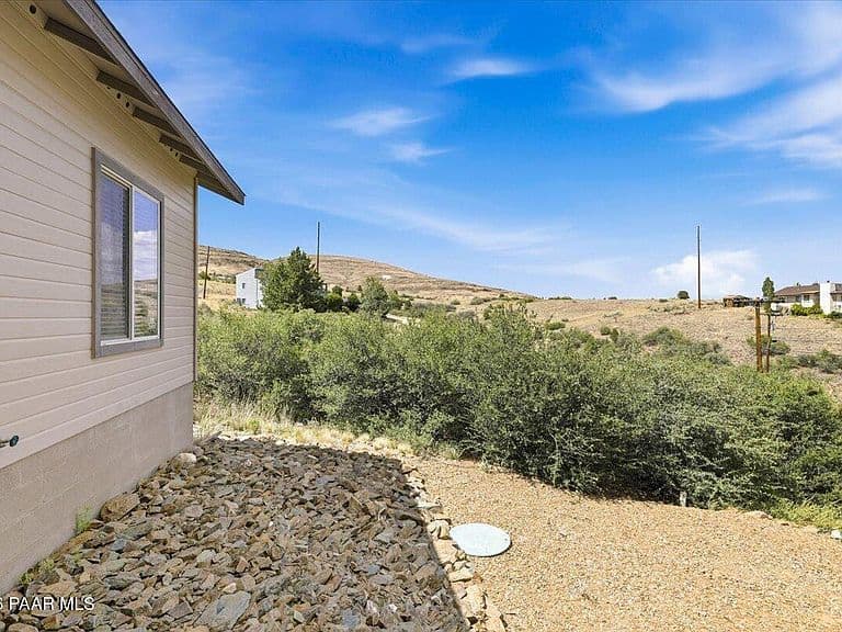 5330 E Sapphire Dr photo 2