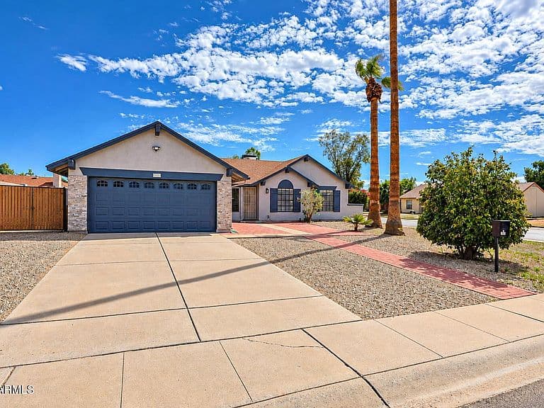 3159 W LAS PALMARITAS Drive photo 1