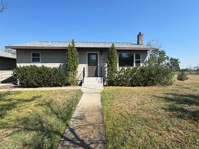 7105 Whitetail Way photo 1