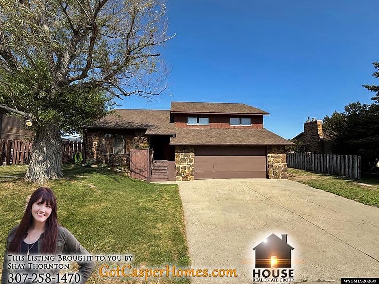4730 S Oak St photo 1